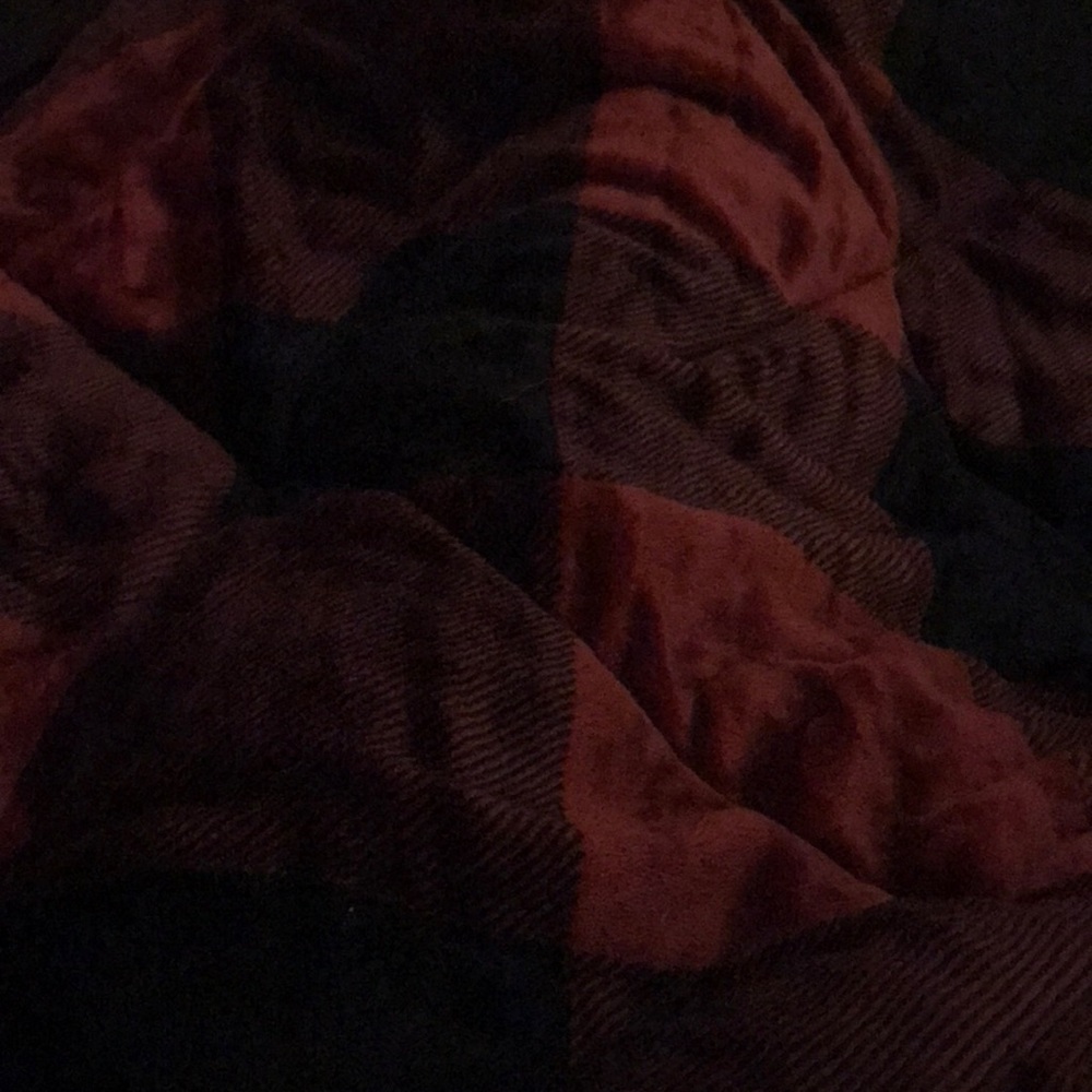 Meet your Posher, Aamber